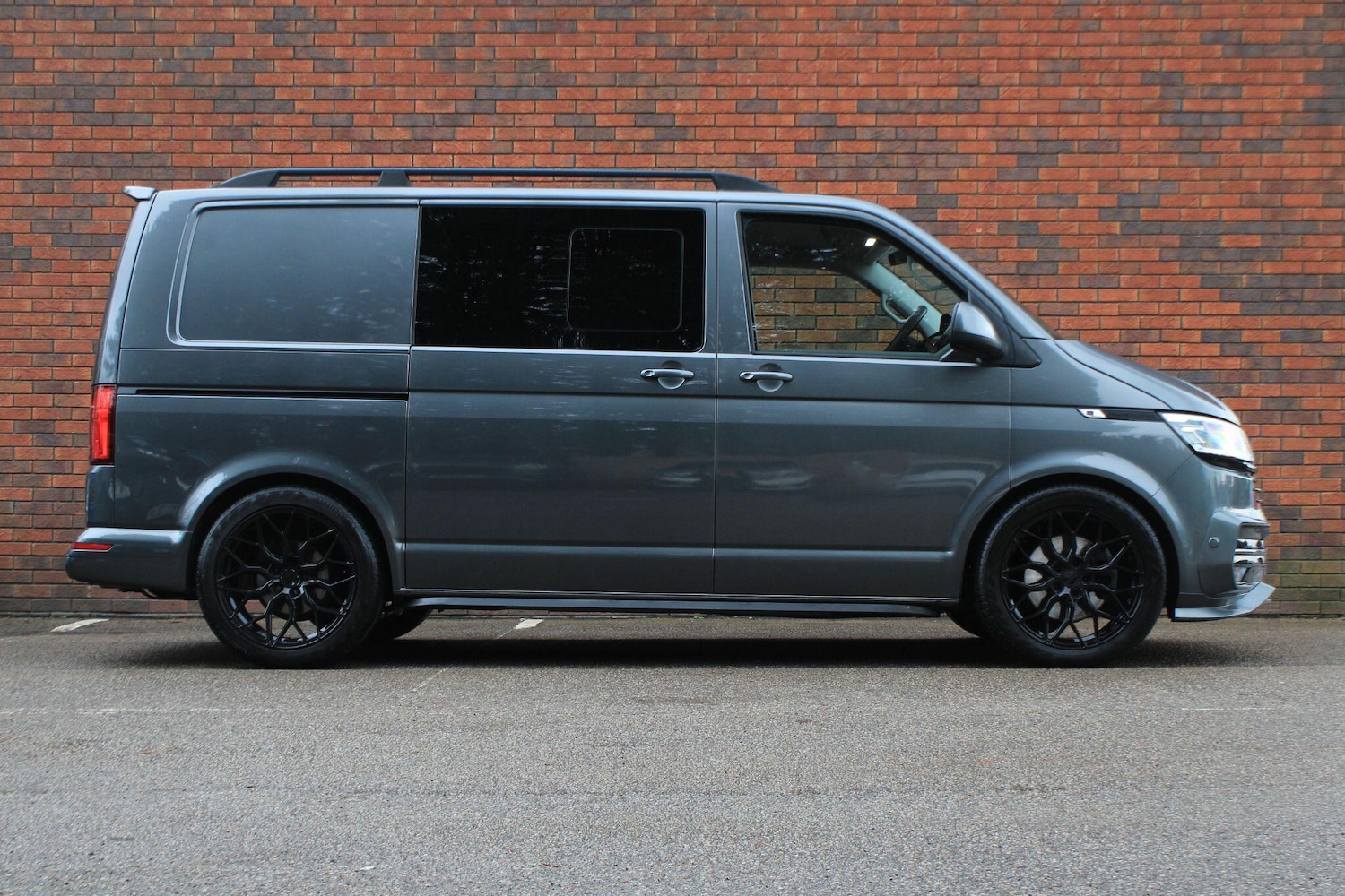 Used Volkswagen Transporter 2022 for sale - 77191443: Photo 2