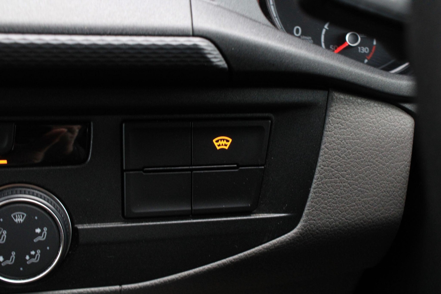 Used Volkswagen Transporter 2022 for sale - 77191443: Photo 30