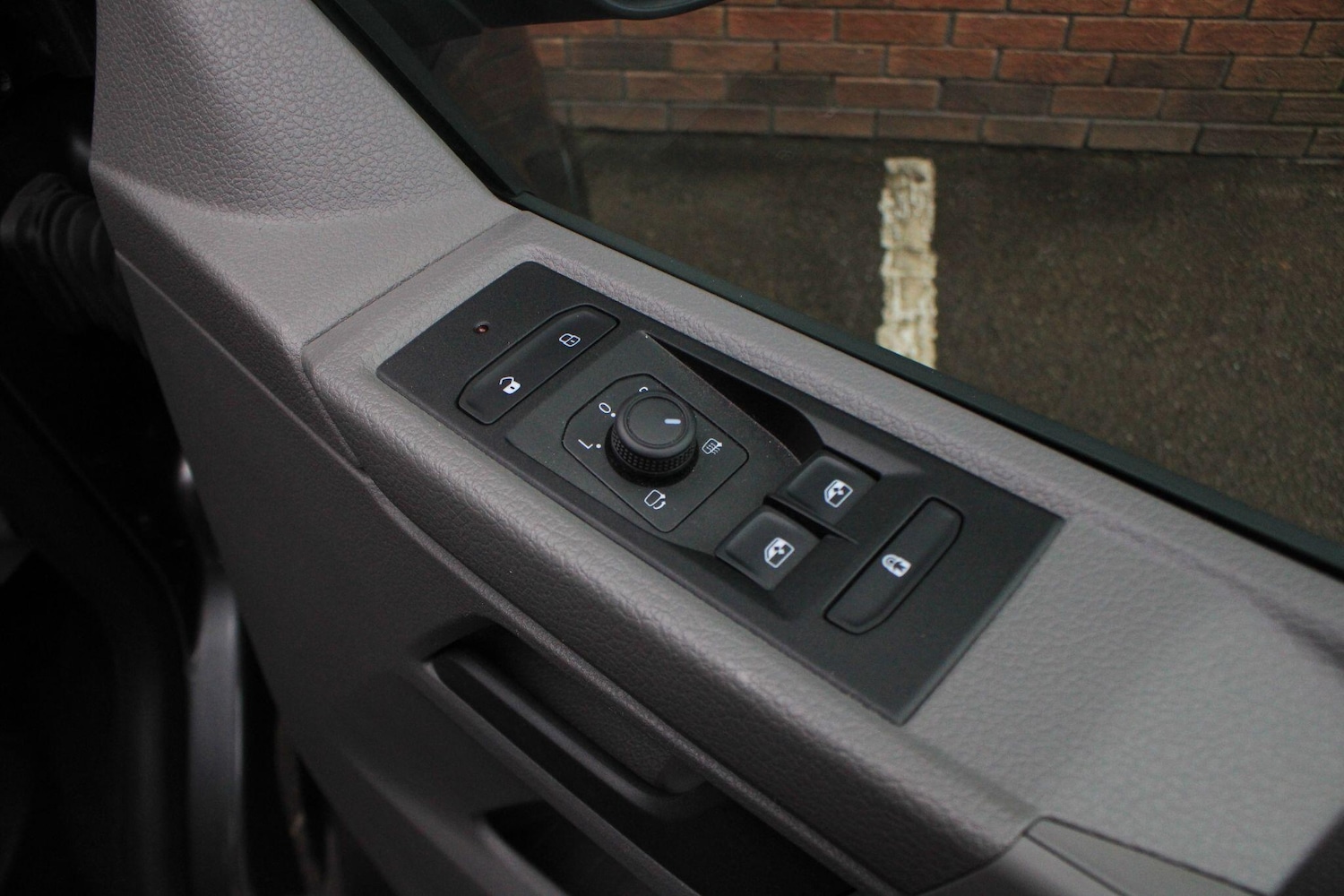 Used Volkswagen Transporter 2022 for sale - 77191443: Photo 33