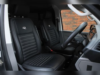 Used Volkswagen Transporter 2022 for sale - 77191443: Photo