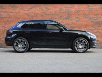 Used Porsche Macan 2017 for sale - 75002344: Photo