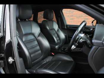 Used Porsche Macan 2017 for sale - 75002344: Photo