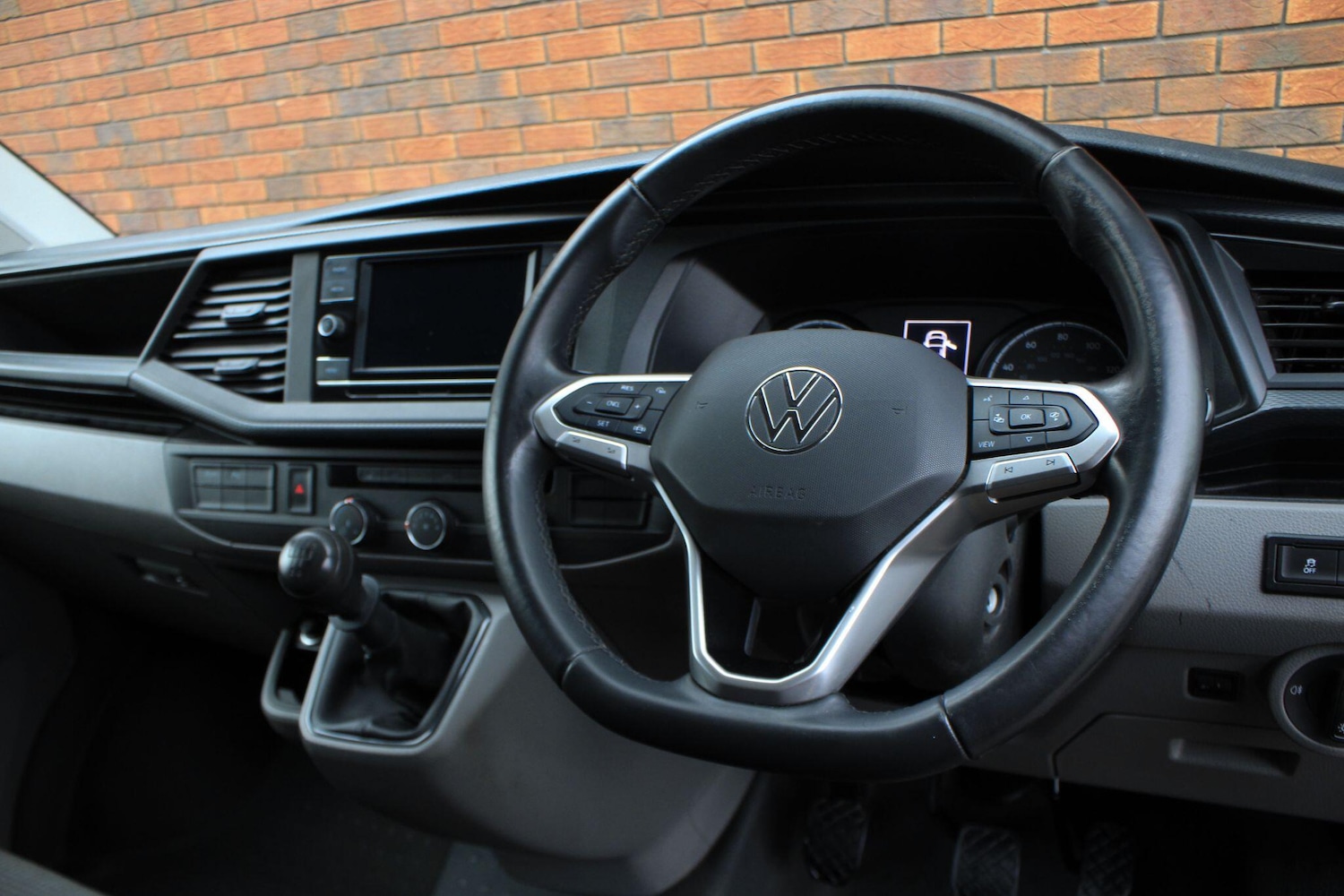 Used Volkswagen Transporter 2024 for sale - 76727841: Photo 9