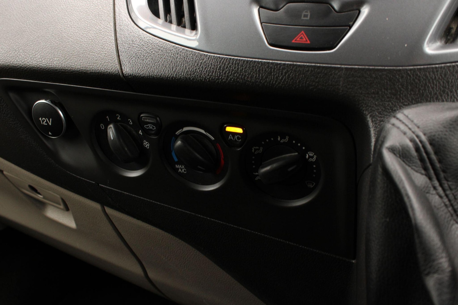 Used Ford Transit Custom 2017 for sale - 78007048: Photo 17