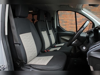 Used Ford Transit Custom 2017 for sale - 78007048: Photo