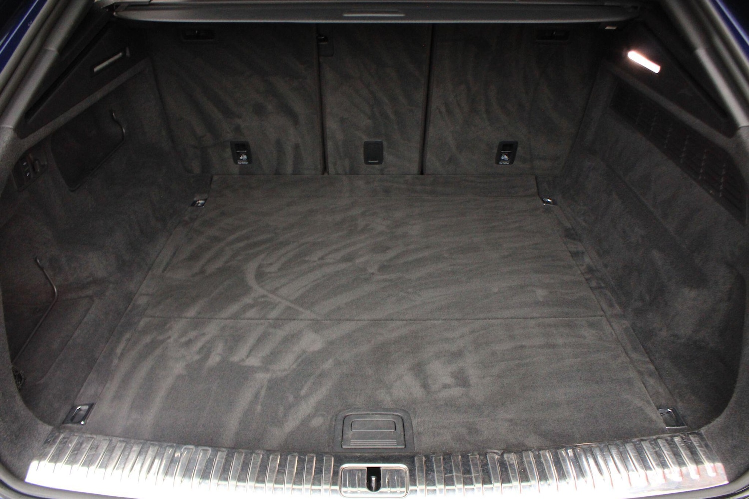 Used Audi Q8 2019 for sale - 76823575: Photo 12