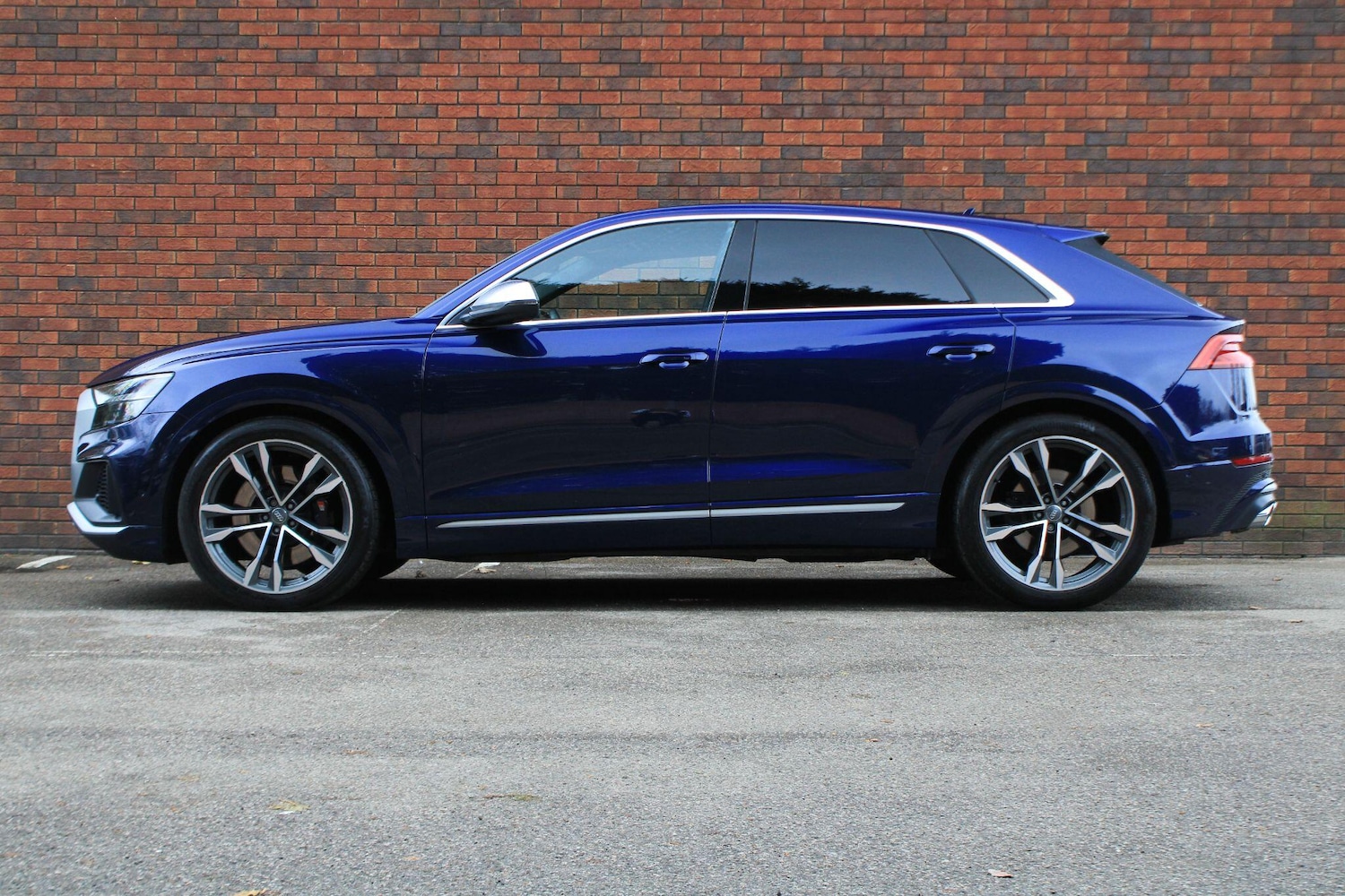 Used Audi Q8 2019 for sale - 76823575: Photo 15