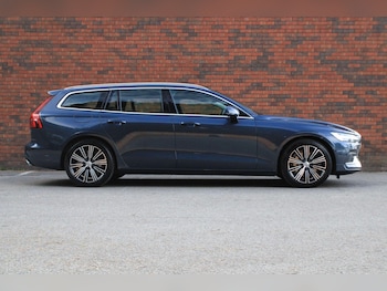 Used Volvo V60 2021 for sale - 75506798: Photo