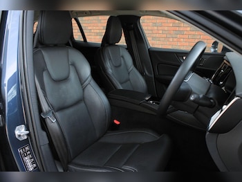 Used Volvo V60 2021 for sale - 75506798: Photo