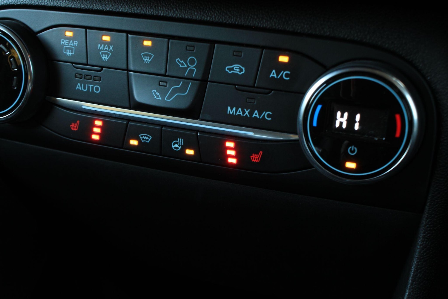 Used Ford Fiesta 2018 for sale - 76714796: Photo 25