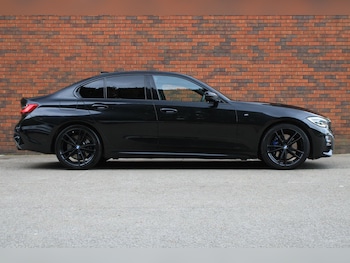 Used BMW 3 Series 2020 for sale - 76200210: Photo