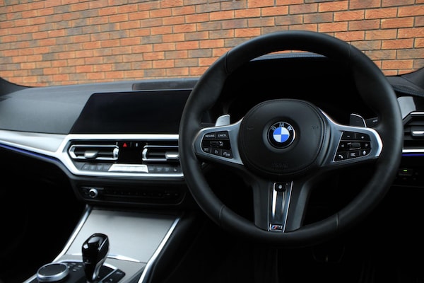 Used BMW 3 Series 2020 for sale - 76200210: Photo 9