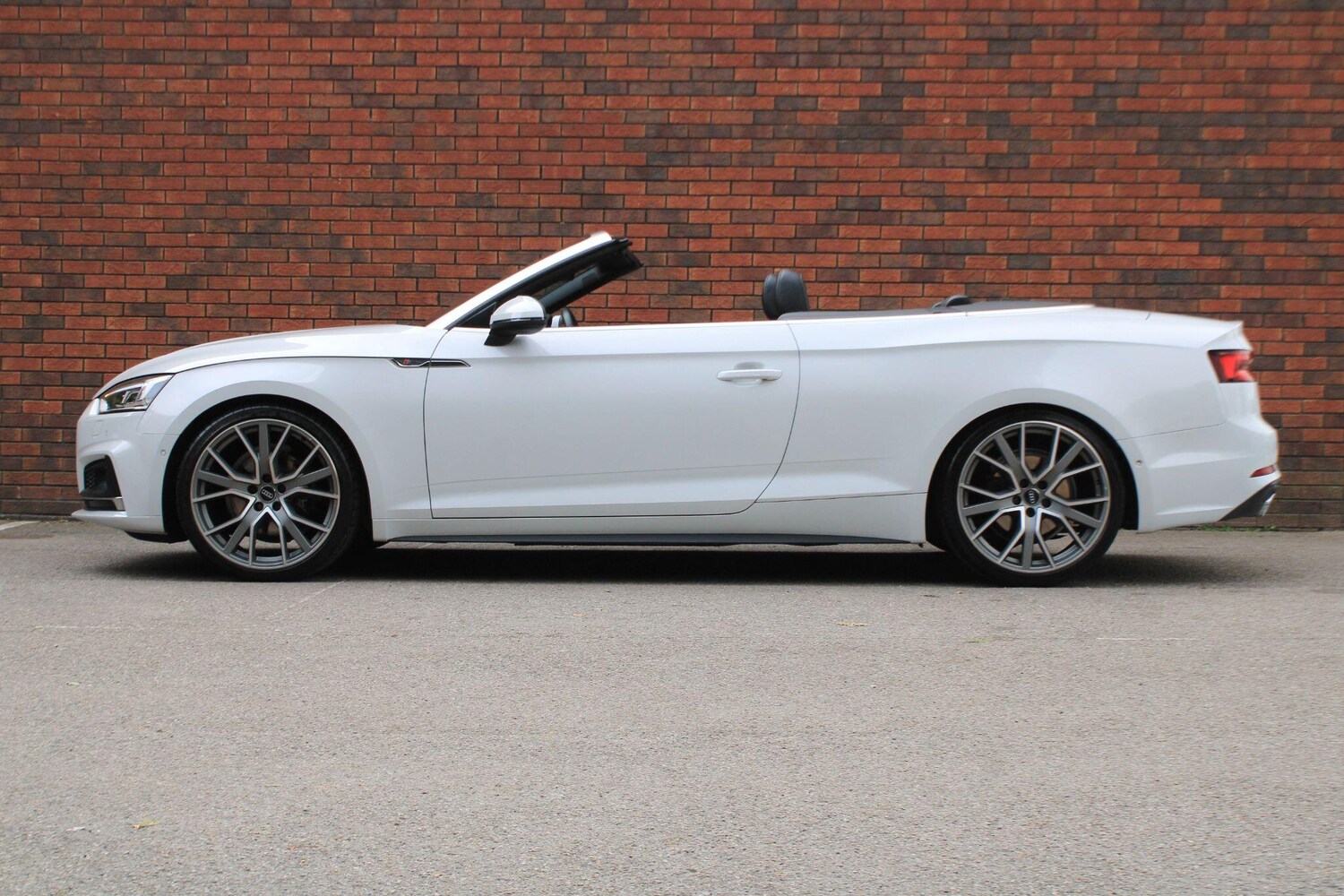 Used Audi A5 Cabriolet 2019 for sale - 76059577: Photo 19