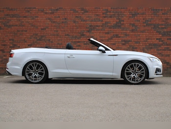 Used Audi A5 Cabriolet 2019 for sale - 76059577: Photo 2