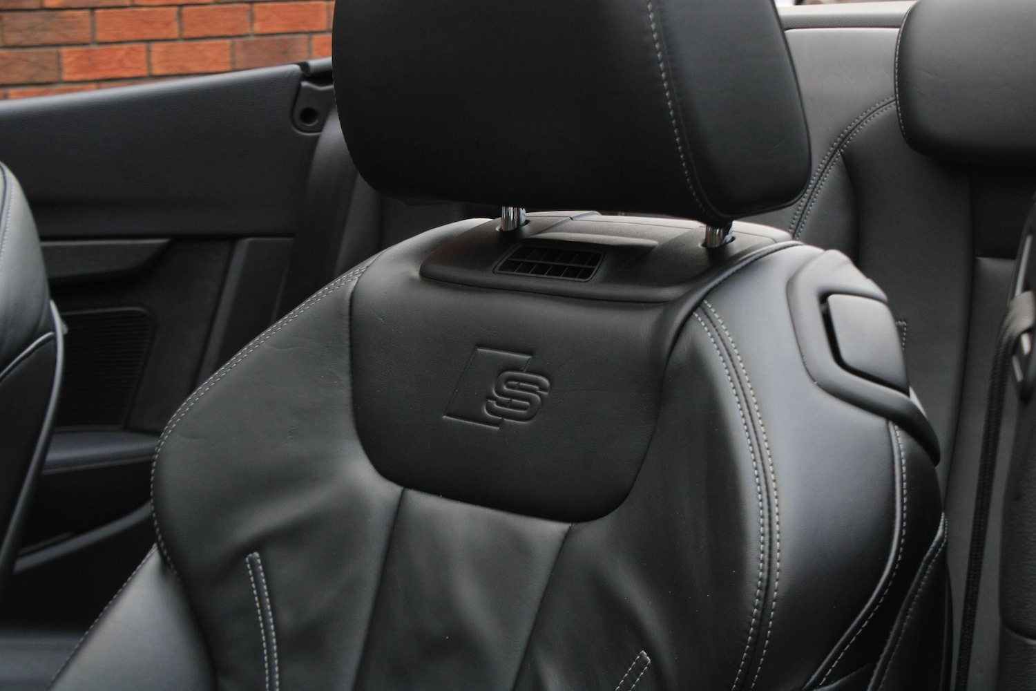 Used Audi A5 Cabriolet 2019 for sale - 76059577: Photo 8