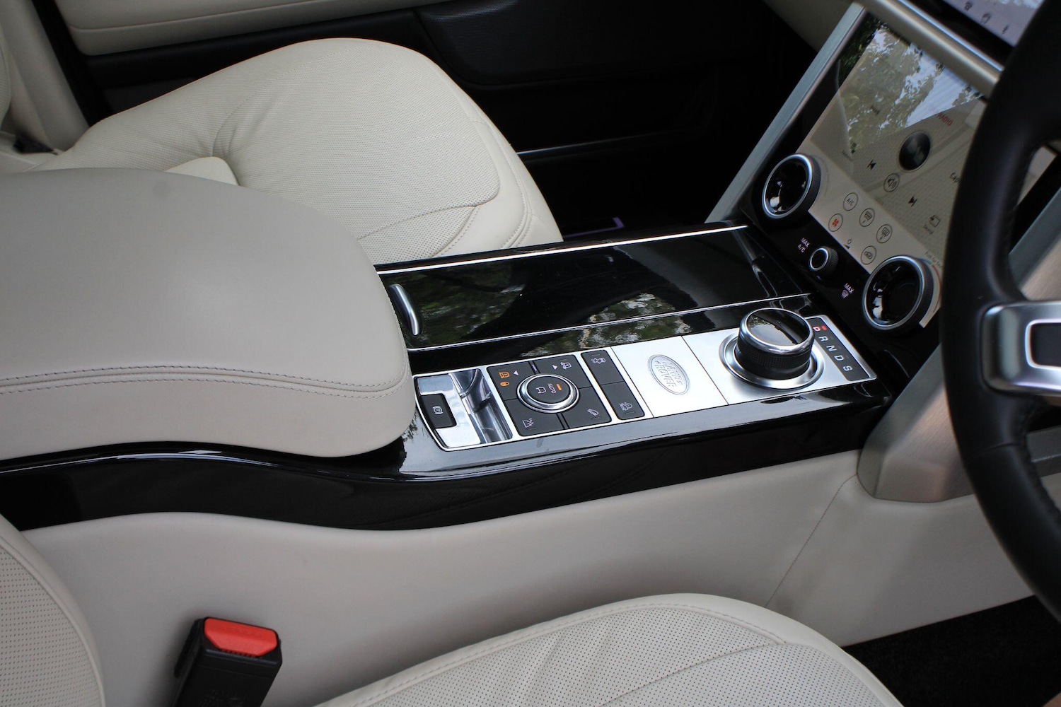 Used Land Rover Range Rover 2020 for sale - 76701976: Photo 25