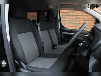 Used Vauxhall Vivaro 2020 for sale - 75914767: Photo