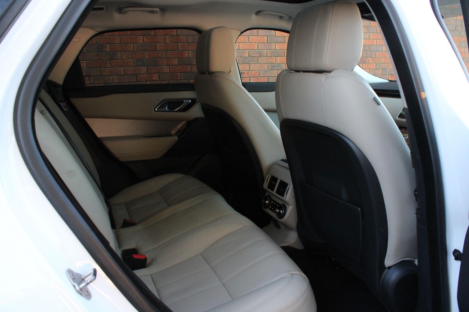 Used Land Rover Range Rover Velar for sale - 77737127: Photo 12