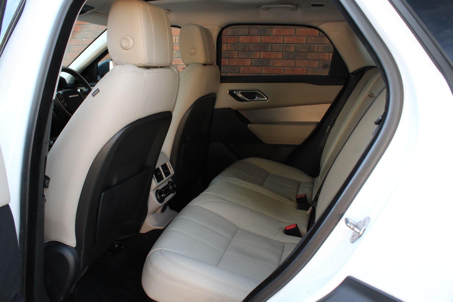 Used Land Rover Range Rover Velar for sale - 77737127: Photo 23