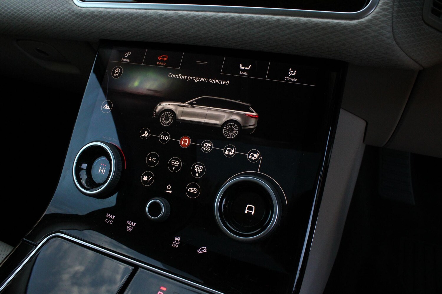 Used Land Rover Range Rover Velar for sale - 77737127: Photo 26