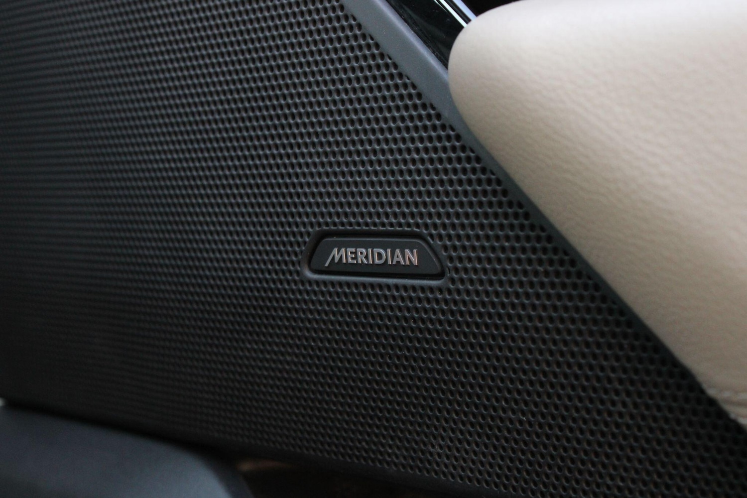 Used Land Rover Range Rover Velar for sale - 77737127: Photo 33