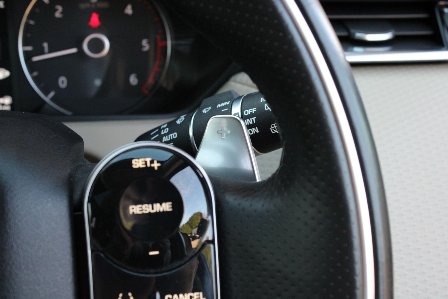 Used Land Rover Range Rover Velar for sale - 77737127: Photo 36