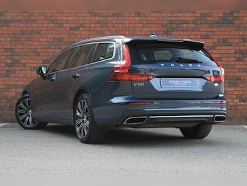 Used Volvo V60 2021 for sale - 78481038: Photo