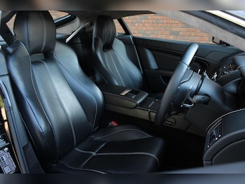 Used Aston Martin Vantage 2012 for sale - 78741700: Photo