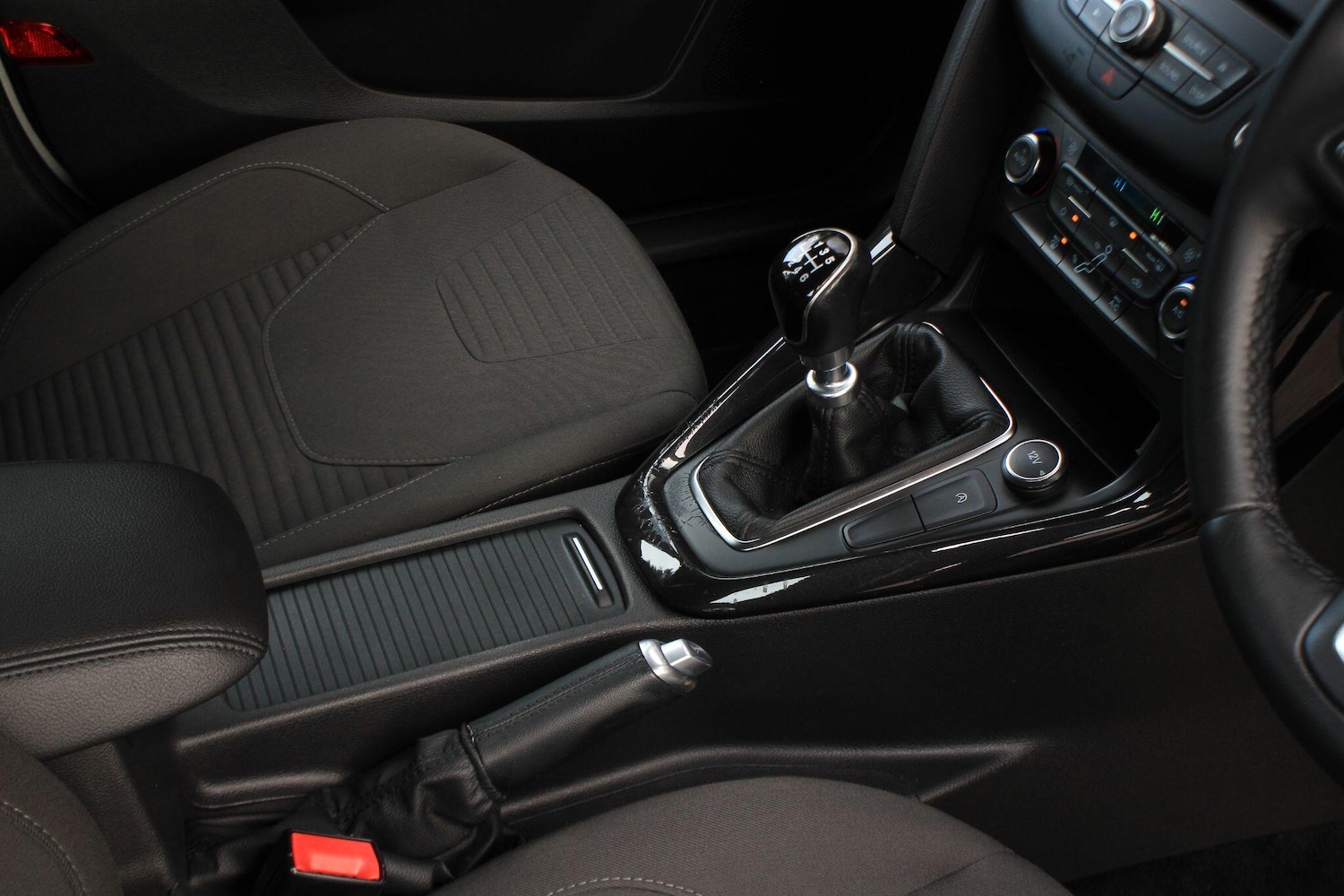 Used Ford Focus 2016 for sale - 76633463: Photo 18