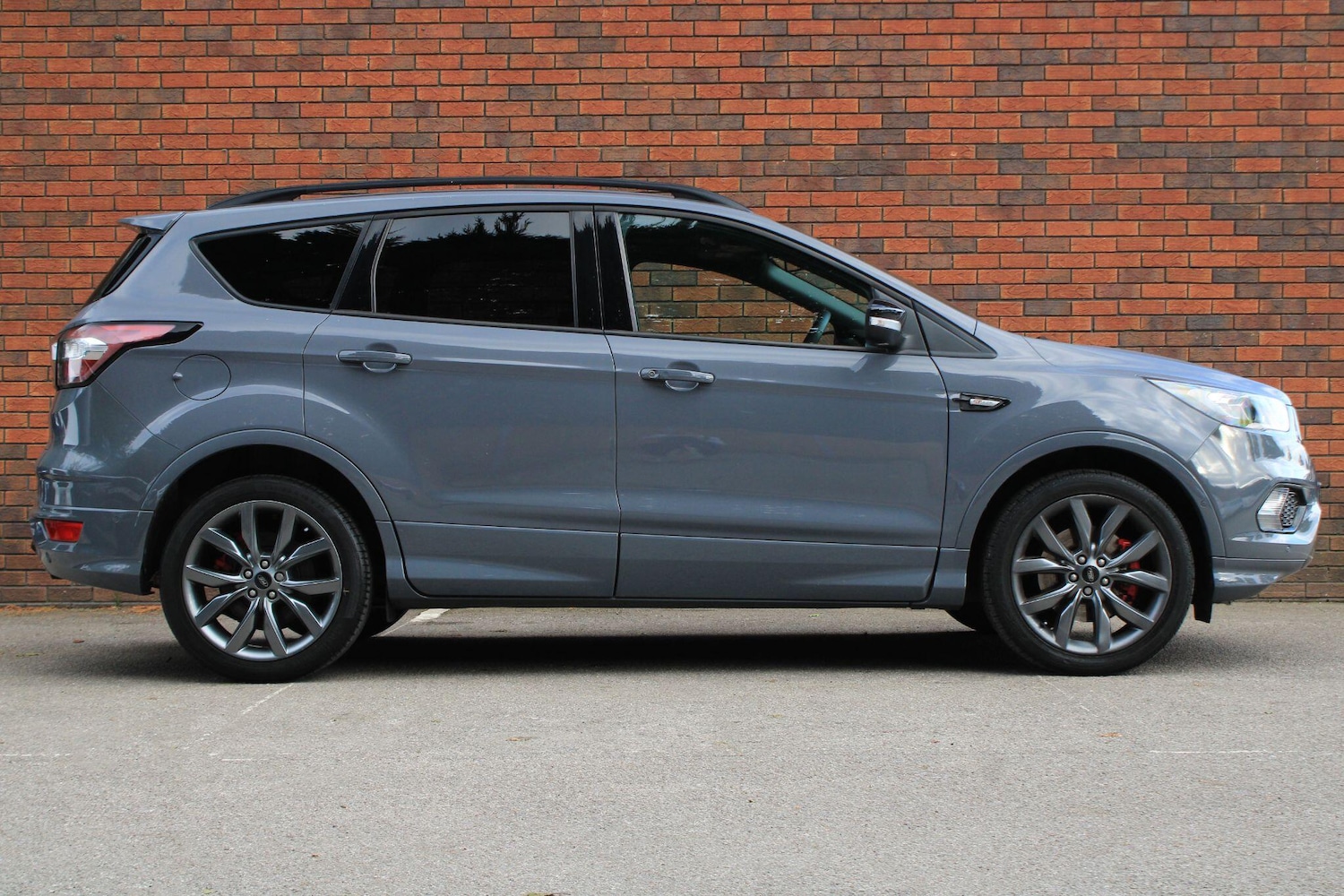 Used Ford Kuga 2019 for sale - 76865998: Photo 2