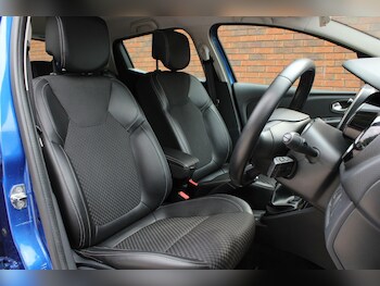 Used Renault Clio 2018 for sale - 78527814: Photo