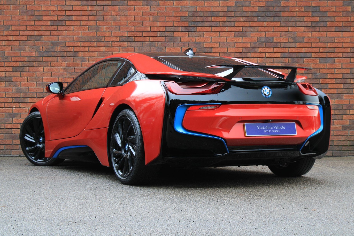 Used BMW i8 2015 for sale - 77191135: Photo 3