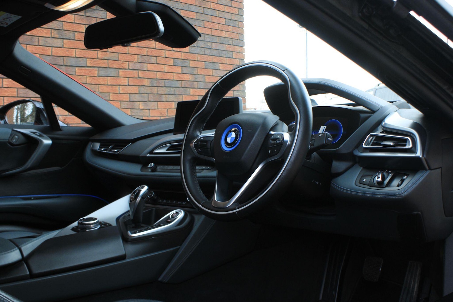 Used BMW i8 2015 for sale - 77191135: Photo 5