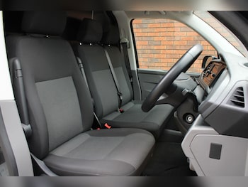 Used Volkswagen Transporter 2024 for sale - 78662135: Photo