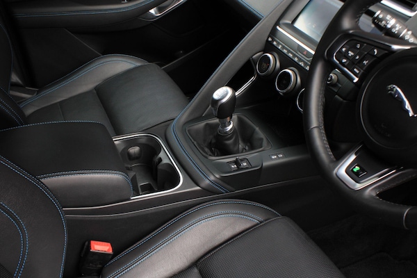 Used Jaguar E-Pace 2019 for sale - 75657378: Photo 23