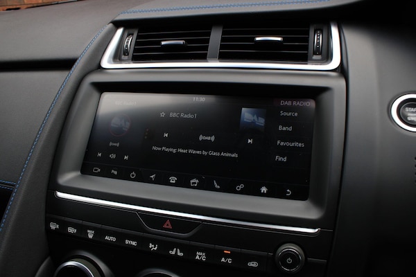 Used Jaguar E-Pace 2019 for sale - 75657378: Photo 25