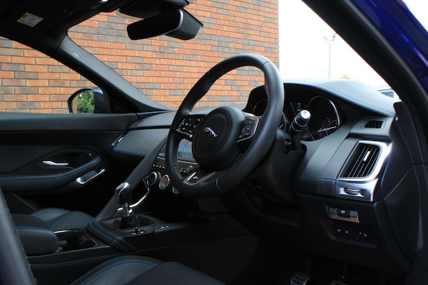 Used Jaguar E-Pace 2019 for sale - 75657378: Photo 5