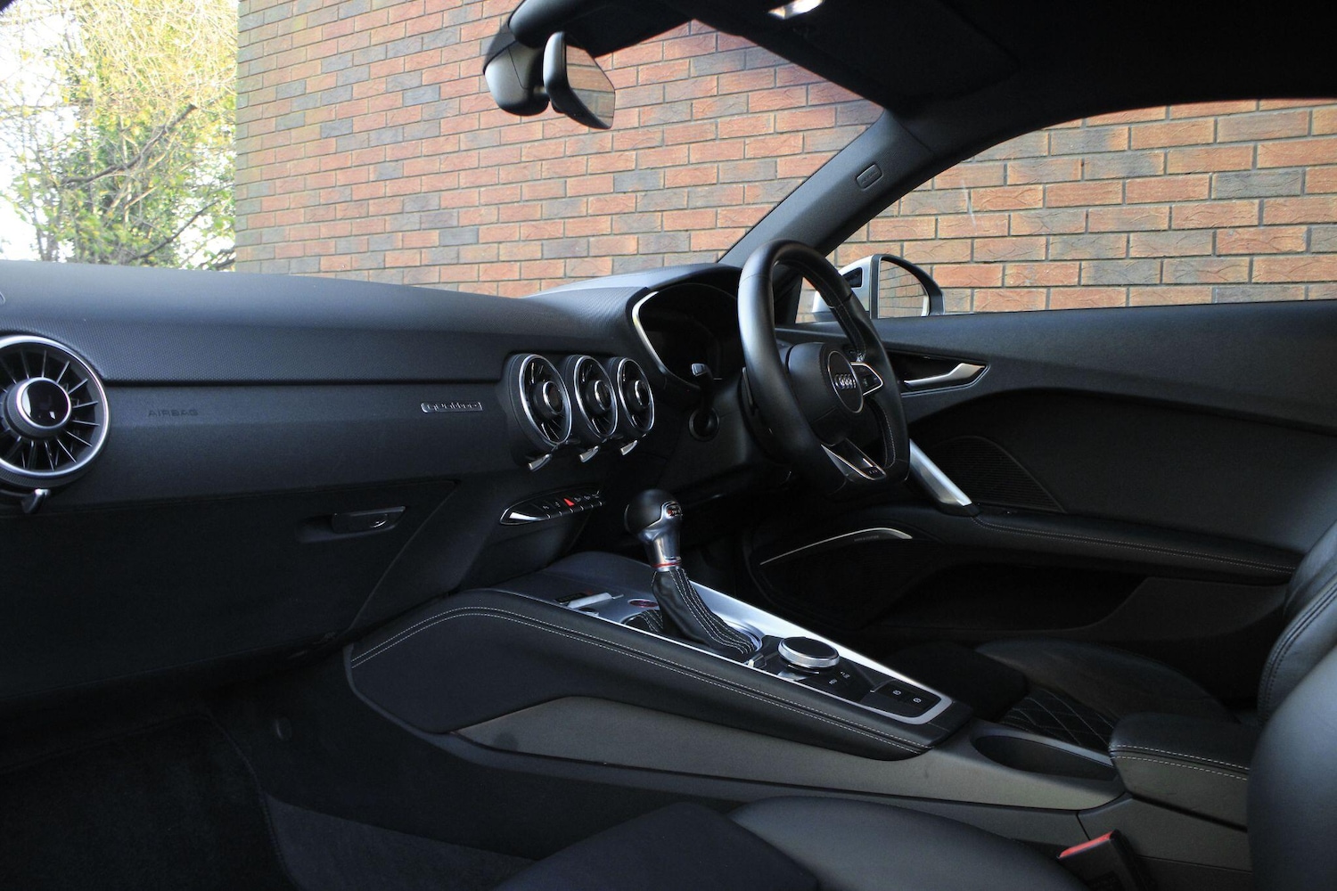 Used Audi TT 2015 for sale - 77016679: Photo 17