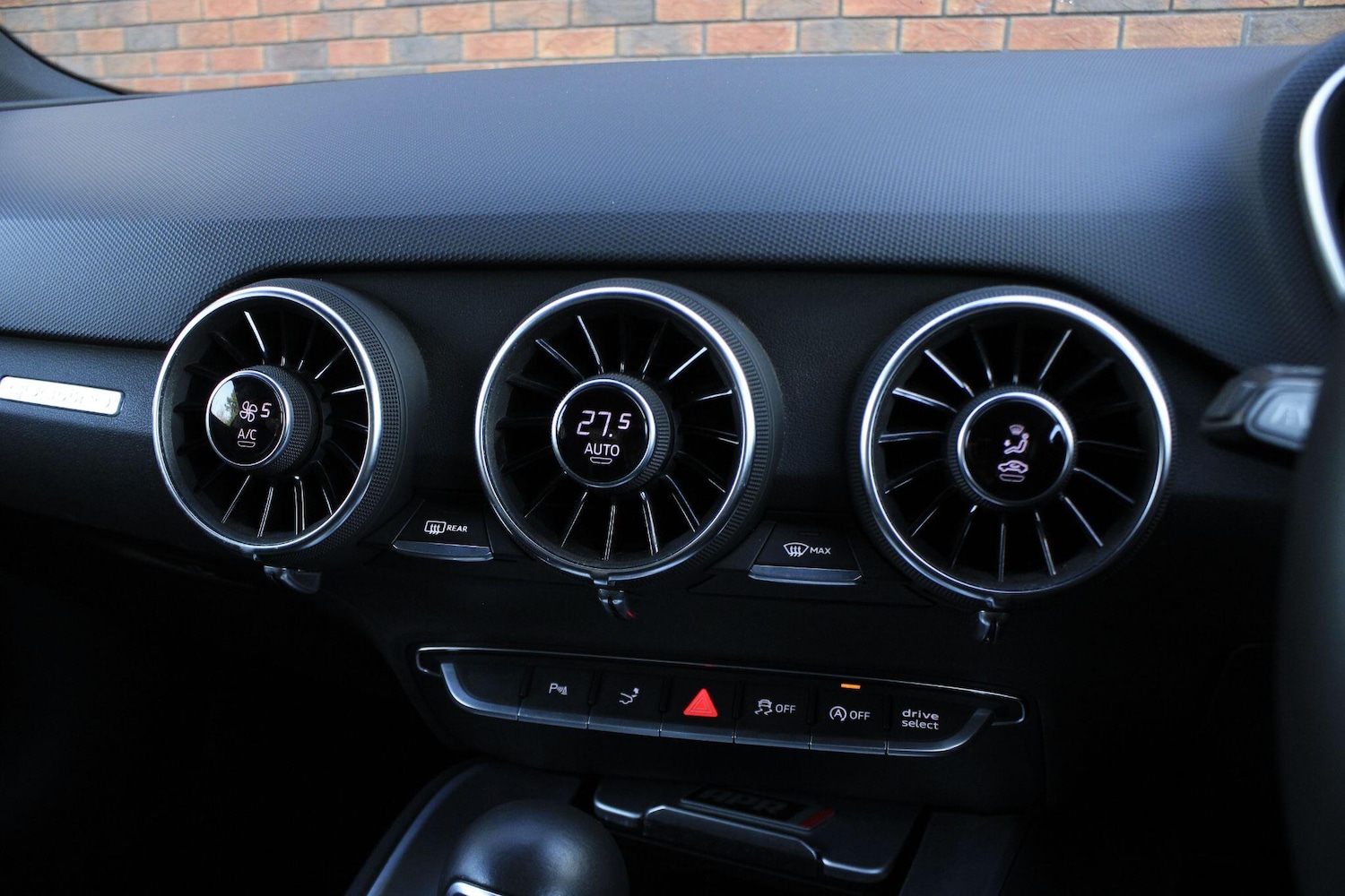 Used Audi TT 2015 for sale - 77016679: Photo 18