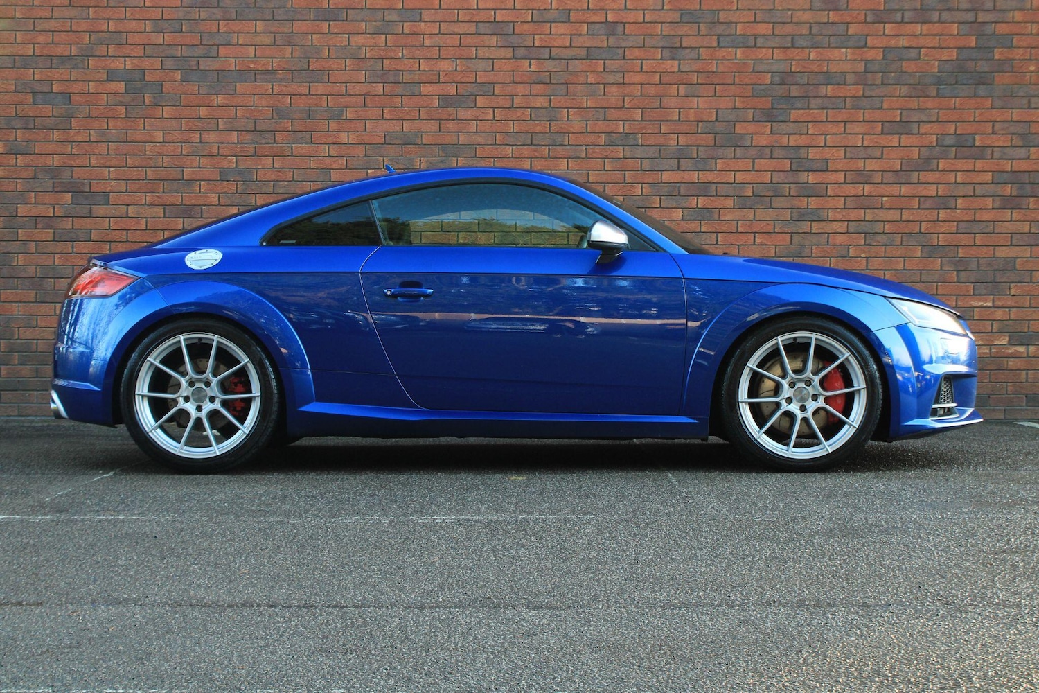 Used Audi TT 2015 for sale - 77016679: Photo 2