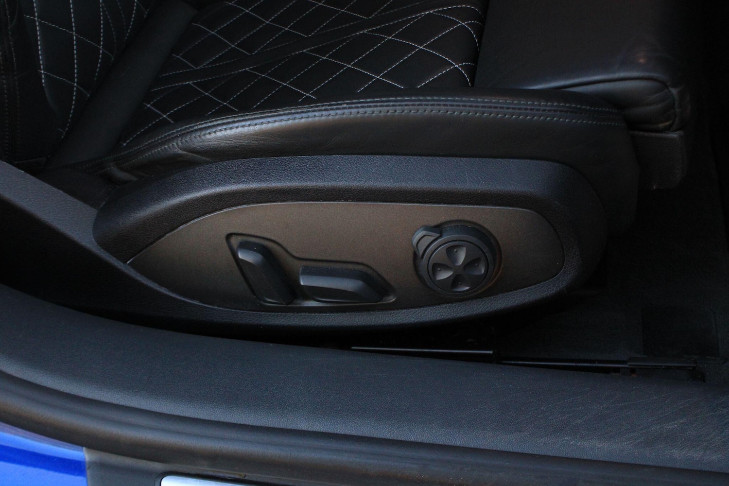 Used Audi TT 2015 for sale - 77016679: Photo 28