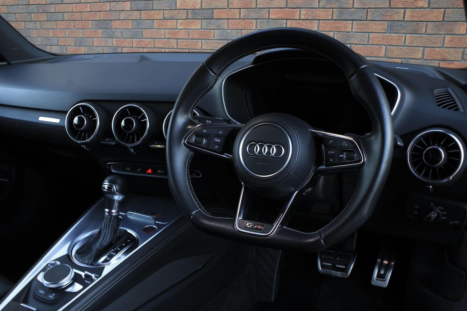 Used Audi TT 2015 for sale - 77016679: Photo 9
