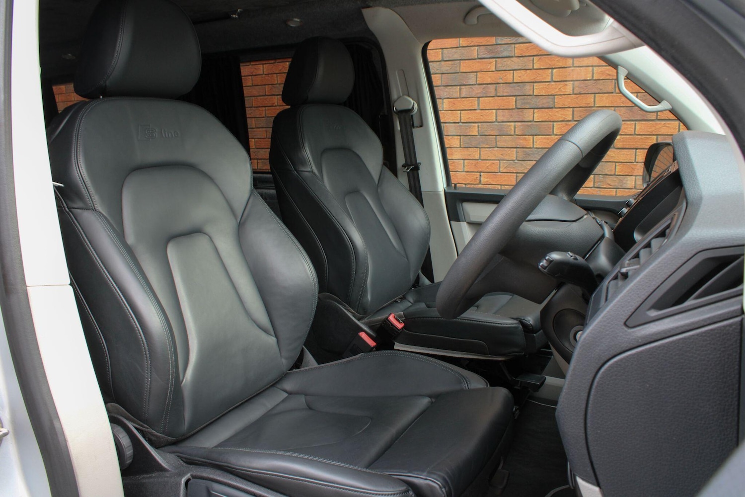 Used Volkswagen Transporter for sale - 77658680: Photo 3