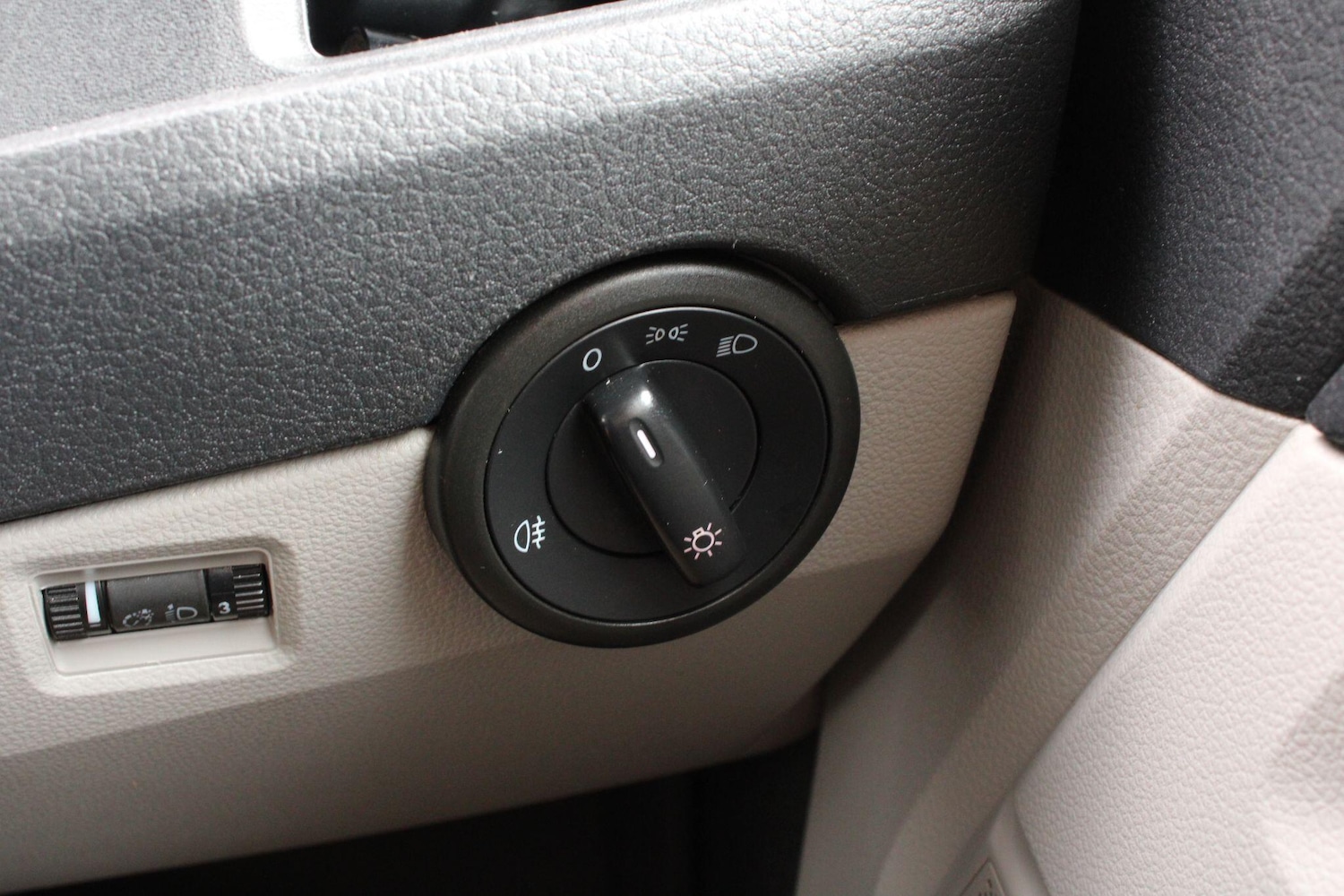 Used Volkswagen Transporter for sale - 77658680: Photo 36