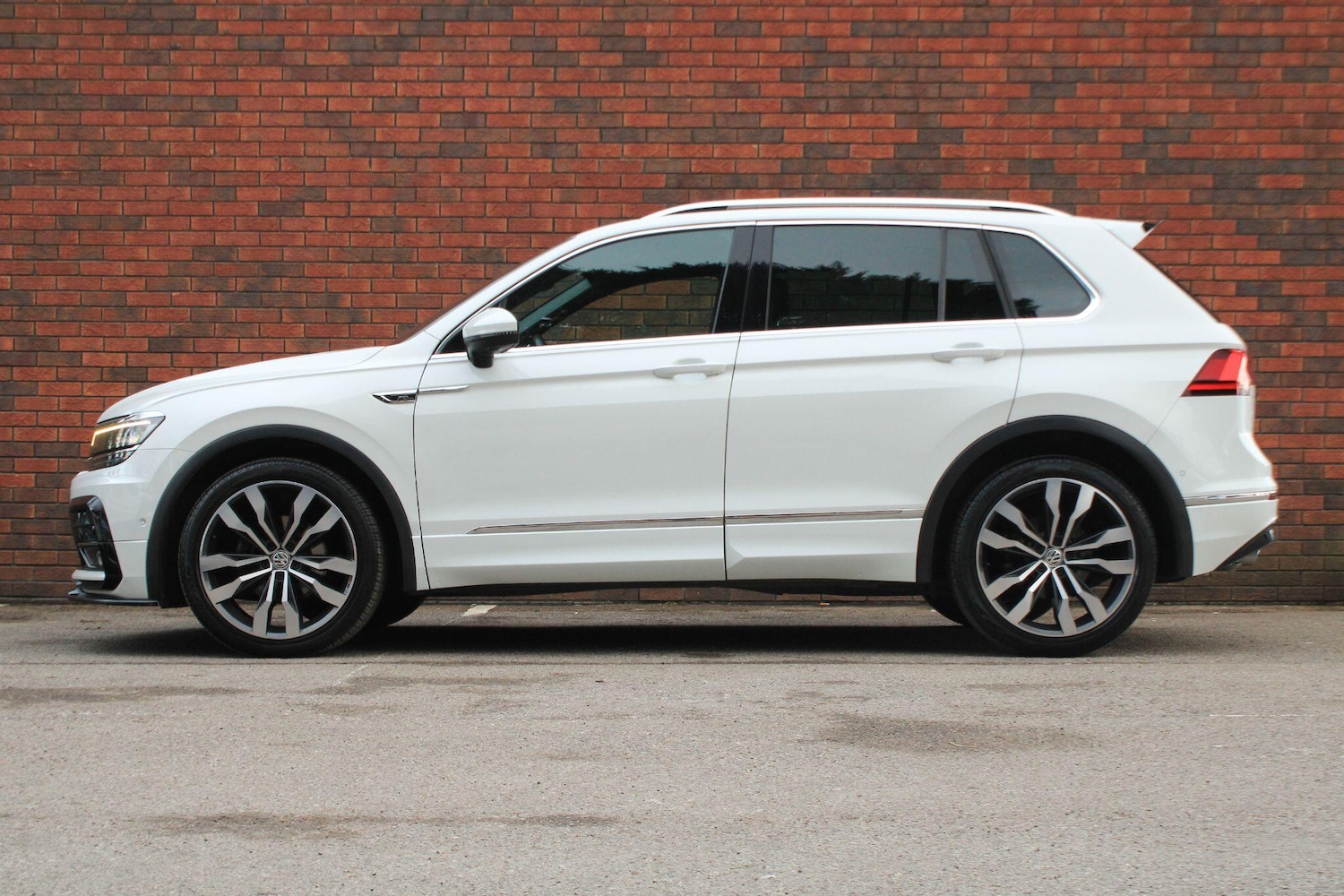 Used Volkswagen Tiguan for sale - 77597674: Photo 17
