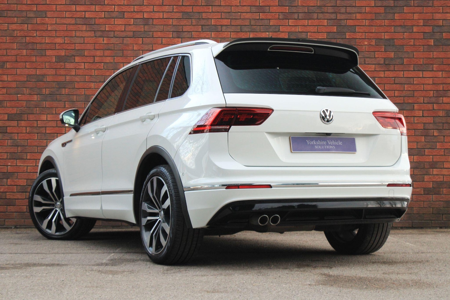Used Volkswagen Tiguan for sale - 77597674: Photo 3