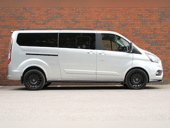 Used Ford Tourneo Custom 2022 for sale - 78585785: Photo