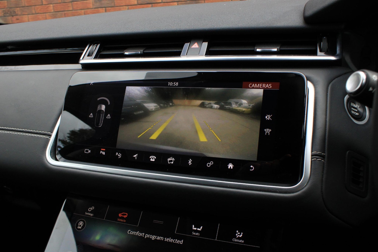 Used Land Rover Range Rover Velar 2017 for sale - 77611430: Photo 15