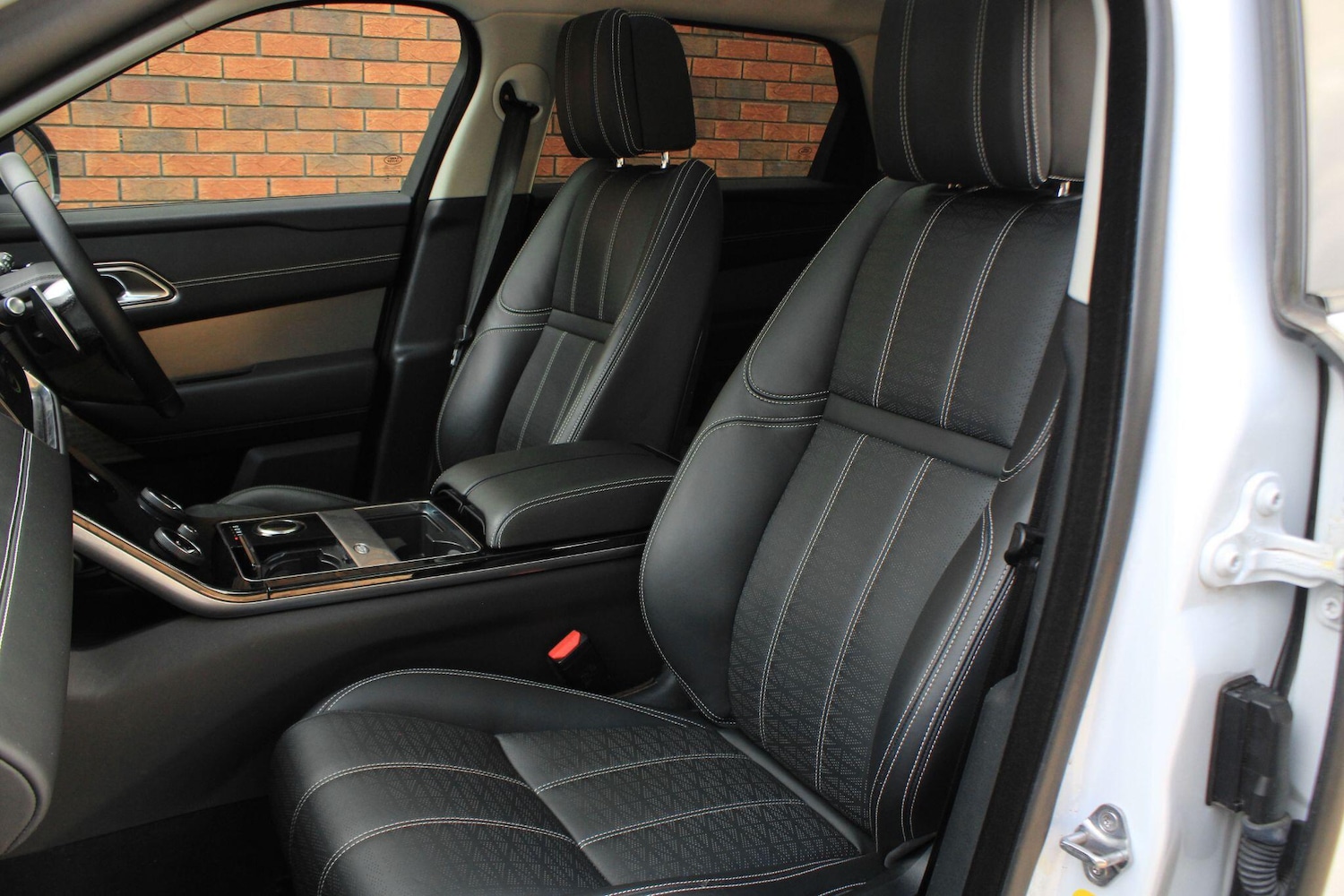 Used Land Rover Range Rover Velar 2017 for sale - 77611430: Photo 20