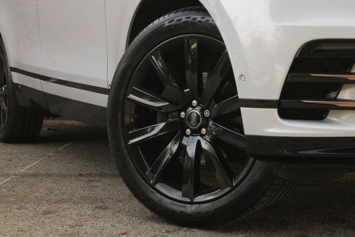 Used Land Rover Range Rover Velar 2017 for sale - 77611430: Photo 9